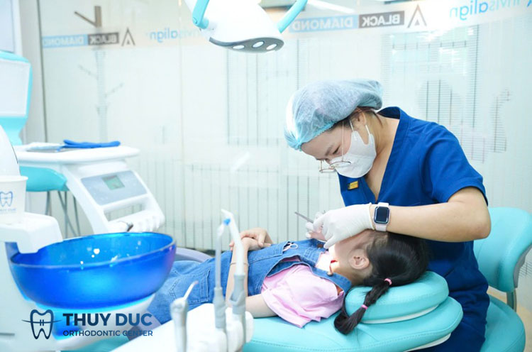 5.1. Phác đồ điều trị viêm chân răng ở trẻ 1 5.1. Phác đồ điều trị viêm chân răng ở trẻ 1